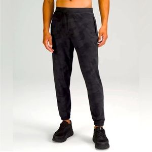 Lululemon Men’s Surge Jogger XL